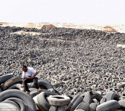 The largest cemetery of tires in Kuwait
