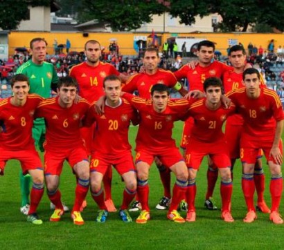 Հայաստանի ազգային հավաքականի ֆուտբոլիստները մարզական հավաքների են իրենց ակումբների կազմերում