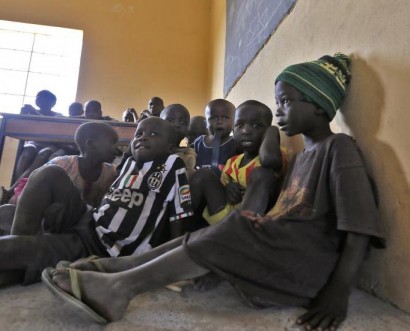 Дети из лагеря "Боко Харам" в Камеруне забыли свои имена