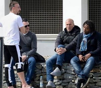 Зинедин Зидан: «Бавария» производит впечатление семейного клуба