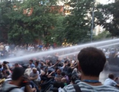 В Ереване задержали почти 240 участников акции протеста