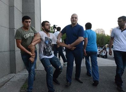 «Ոչ թալանին» նախաձեռնության կոչը` քաղաքացիական հագուստով ոստիկանների կողմից տուժածներին