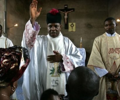 Нигерийский священник предлагает "святой секс"