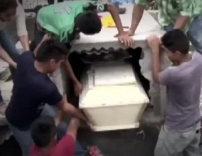 16-ամյա հղի կինն ուշքի է եկել իր գերեզմանում