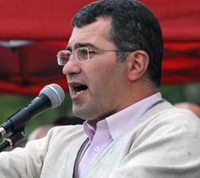 Արմեն Մարտիրոսյանը կոչ է անում հավաքվել Ազատության հրապարակում