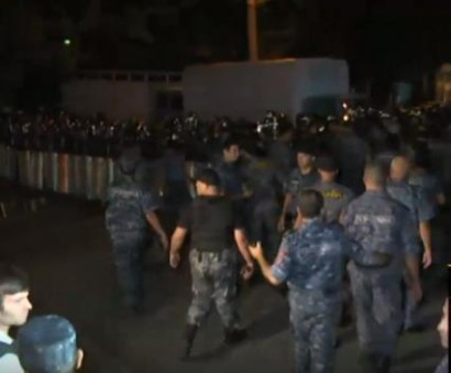 Խորենացու փողոցում և Սարի թաղում տեղի ունեցած դեպքերի առիթով պատասխանատվության են ենթարկվել ոստիկանության մի շարք ծառայողներ