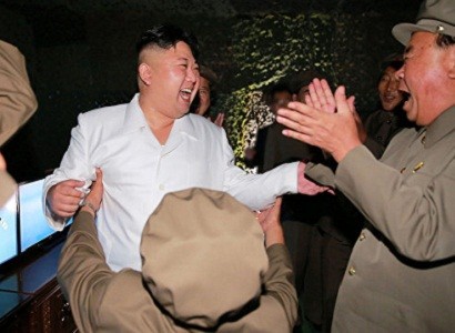 Ким Чен Ын заявил, что "держит в руках" территорию США