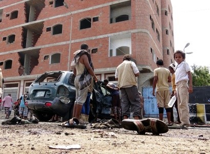'60 dead' after suicide bomb attack in Yemen