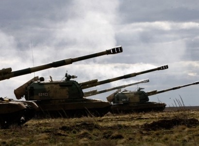 Турецкие танки и гаубицы пересекли границу с Сирией