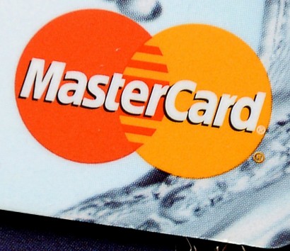 Британцы подали крупнейший в истории иск к MasterCard