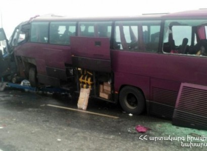 Известны имена двух погибших в результате крупного ДТП с участием автобуса Москва - Ереван