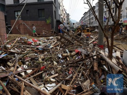 На юге Китая тайфун уничтожил более 2,5 тыс. домов