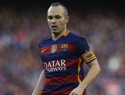 Barcelona's Andres Iniesta to miss 6-8 weeks with knee injury