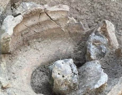 В Израиле найдена коллекция 3,6-тысячелетних предметов из золота и серебра
