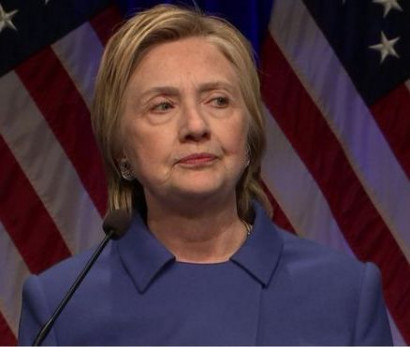 Хиллари Клинтон: "После поражения я хотела свернуться в клубок"