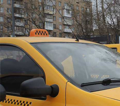 Турист заплатил миллион рублей за такси в Санкт-Петербурге