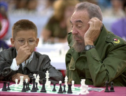 Илюмжинов рассказал о любви Фиделя Кастро к шахматам