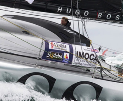Яхта Hugo Boss установила четвертый мировой рекорд