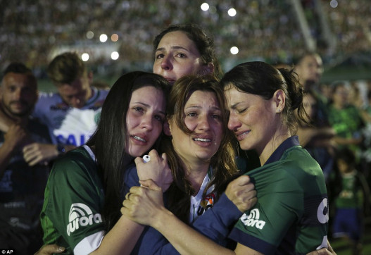 Բրազիլիան և Կոլումբիան հարգել են «Շապեկոենսե»-ի զոհերի հիշատակը