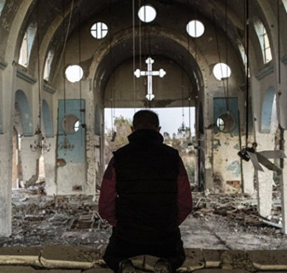 Сирийский епископ собрал пожертвования для выкупа из плена ИГ 200 христиан