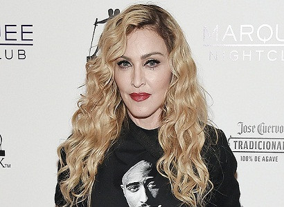 Billboard признал Мадонну женщиной года