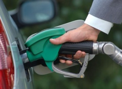 В ближайшие дни цена на бензин снова повысится