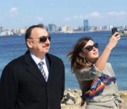 Президента азербайджана просят назначить тещу министр