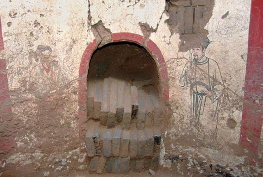 Չինաստանում զարդանախշ պատերով կլոր դամբարան է հայտնաբերվել