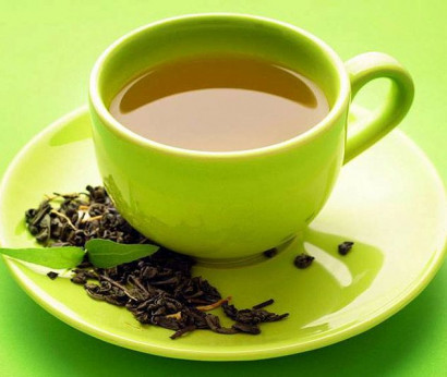 Կանաչ թեյը պարունակում է մեծ քանակությամբ բնական կոֆեին