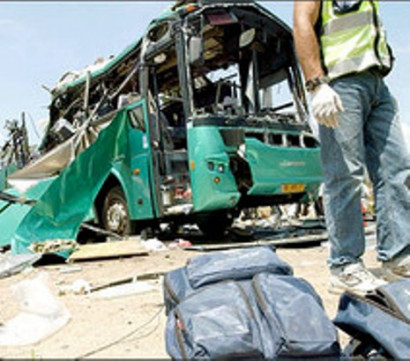 В Сомали на мине подорвался микроавтобус, погибли 20 пассажиров