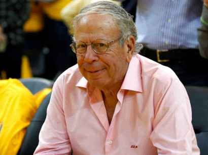 League fines Houston Rockets owner Leslie Alexander for incident with referee