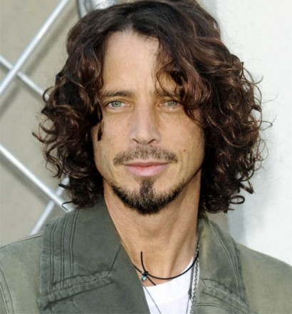 Rock yıldızı Chris Cornell hayatını kaybettiSoundgarden ve Audioslave gruplarının solisti Amerikalı müzisyen Chris Cornell, 52 yaşında yaşamını yitirdi.