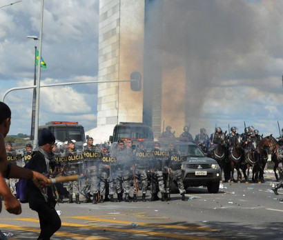 Brazilian Ministry Building Set on Fire as Protests Turn Violent