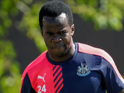Cheick Tioté, former Newcastle and Ivory Coast midfielder, dies aged 30