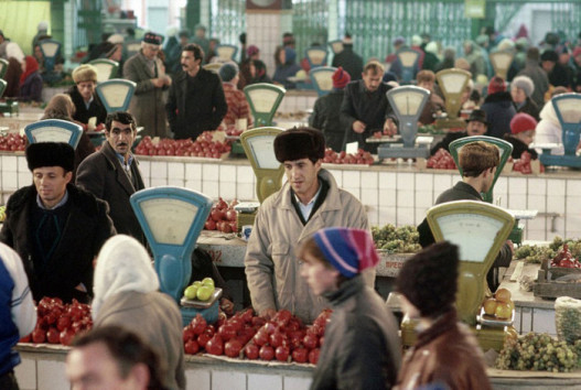 Продуктовый рынок Калуги в 1991 году.