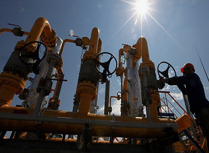 "Газпром" заявил, что новые санкции США угрожают поставкам газа в Европу