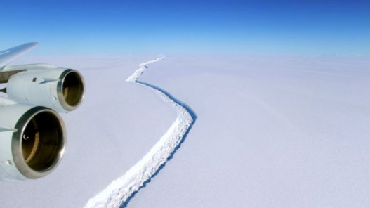 Անտարկտիդայում պոկվել է պատմության խոշորագույն այսբերգերից մեկը