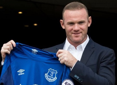 Everton's Wayne Rooney selling £500 hugs for charity