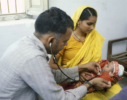 В Индии погибло 60 детей из-за неоплаченного воздуха