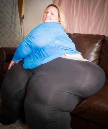 Woman with 95-inch hips is determined to break a world record despite health warnings