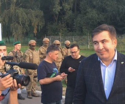 Сторонники Саакашвили перевели его через границу Украины