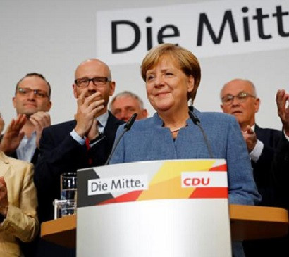 Партия Меркель побеждает на выборах в бундестаг