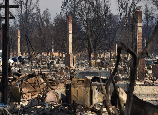 Пожары в Калифорнии: число жертв и пропавших без вести растет