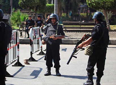 Կահիրեում ահաբեկիչների հետ բախումների հետևանքով 14 ոստիկան է զոհվել