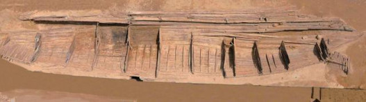 Չինաստանում տիղմի տակից գտել են 700-ամյա նավակ՝ հետաքրքիր արտեֆակտներով