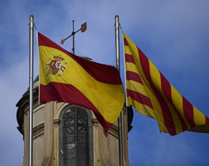 Половина правительства Каталонии не признала отстранения