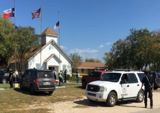 Стрельба в церкви Техаса: не менее 26 погибших, нападавший мертв