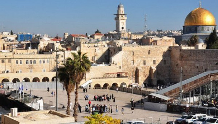 Jewish and evangelical Americans are divided over plan to move the U.S. Embassy to Jerusalem