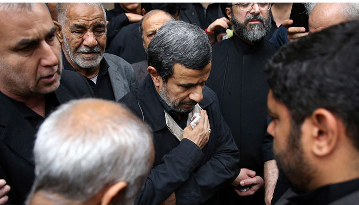 ԶԼՄ-ները տեղեկացել են Իրանի նախկին նախագահ Մահմուդ Ահմադինեժադի ձերբակալության մասին, ով աջակցություն է ցուցաբերել ցուցարարներին