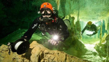World's Largest Underwater Cave Discovered